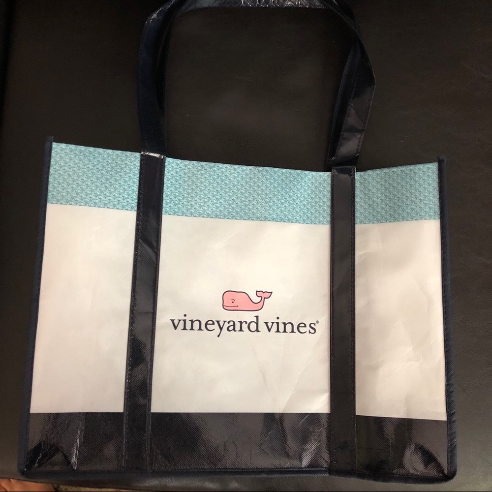 Vineyard Vines Medium Reusable Shopping Tote